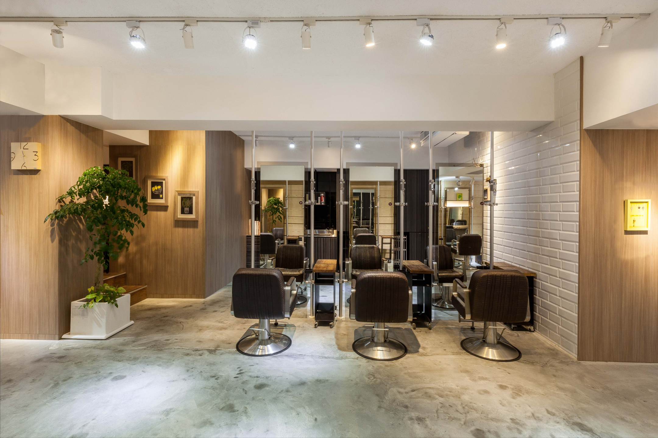 HAPPY HAIR-V SALON